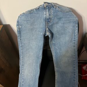 Slim Blue Levi's Jeans